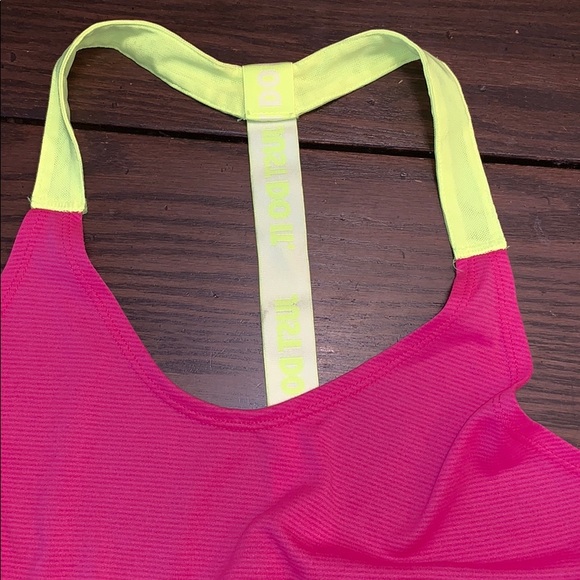 Nike workout tank - Picture 2 of 4